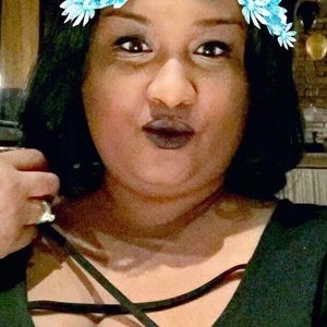 Meet your Posher, Jerrita